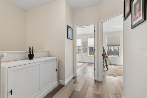 Townhouse in Tampa, Florida 3 bedrooms, 178.93 sq.m. № 2101625 - photo 23