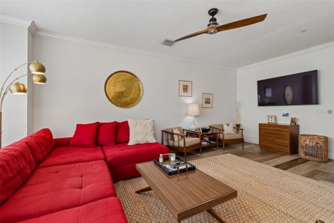 Townhouse in Tampa, Florida 3 bedrooms, 178.93 sq.m. № 2101625 - photo 22