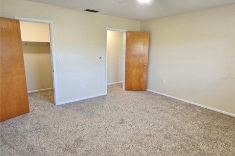 Condo in Venice, Florida, 2 bedrooms  № 2391741 - photo 14