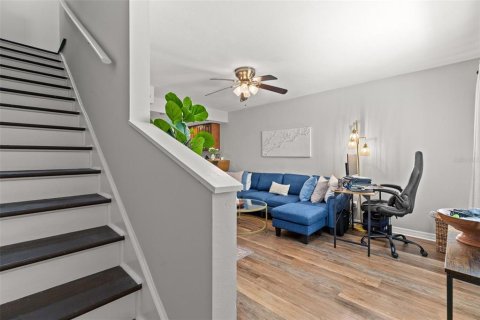 Copropriété à vendre à Tampa, Floride: 2 chambres, 92.34 m2 № 1904318 - photo 3