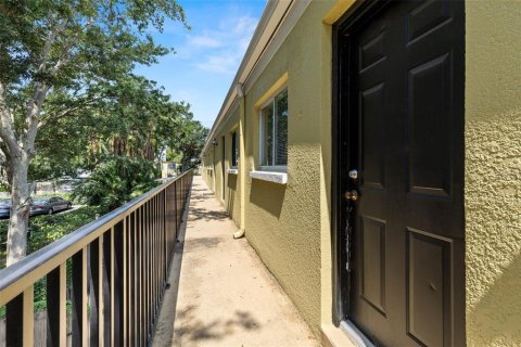 Copropriété à vendre à Tampa, Floride: 2 chambres, 92.34 m2 № 1904318 - photo 23