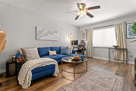 Copropriété à vendre à Tampa, Floride: 2 chambres, 92.34 m2 № 1904318 - photo 6