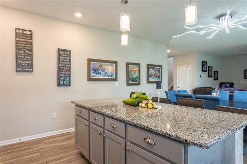 Casa en venta en Palm Coast, Florida, 5 dormitorios, 242.29 m2 № 1795781 - foto 8