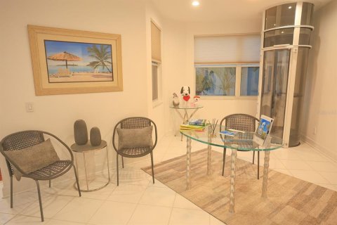 Casa en venta en Longboat Key, Florida, 4 dormitorios, 385.92 m2 № 2216281 - foto 11