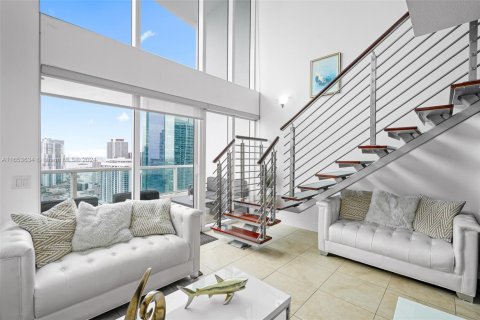 Copropriété à vendre à Miami, Floride: 1 chambre, 91.14 m2 № 1709936 - photo 11