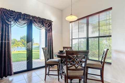 House in Ave Maria, Florida 5 bedrooms, 392.6 sq.m. № 1962114 - photo 20