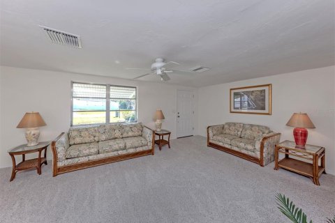 House in Venice, Florida 2 bedrooms, 106.09 sq.m. № 2098524 - photo 20