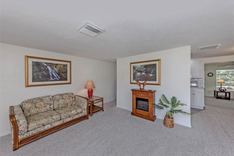 House in Venice, Florida 2 bedrooms, 106.09 sq.m. № 2098524 - photo 17
