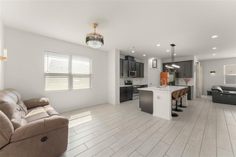 Casa en venta en Sanford, Florida, 5 dormitorios, 297.1 m2 № 1899955 - foto 5