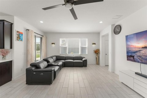 Casa en venta en Sanford, Florida, 5 dormitorios, 297.1 m2 № 1899955 - foto 17
