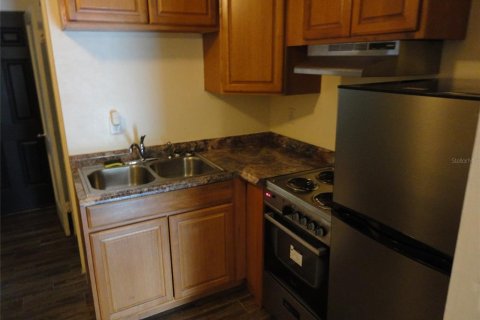 Apartamento en alquiler en Gainesville, Florida, 2 dormitorios, 50.17 m2 № 1792705 - foto 5
