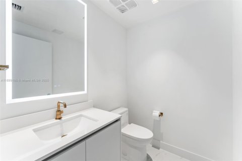 Copropriété à vendre à Miami, Floride: 5 chambres № 1951248 - photo 23