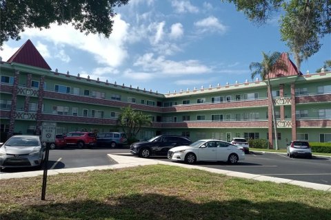 Condo à Clearwater, Floride, 2 chambres  № 2166566