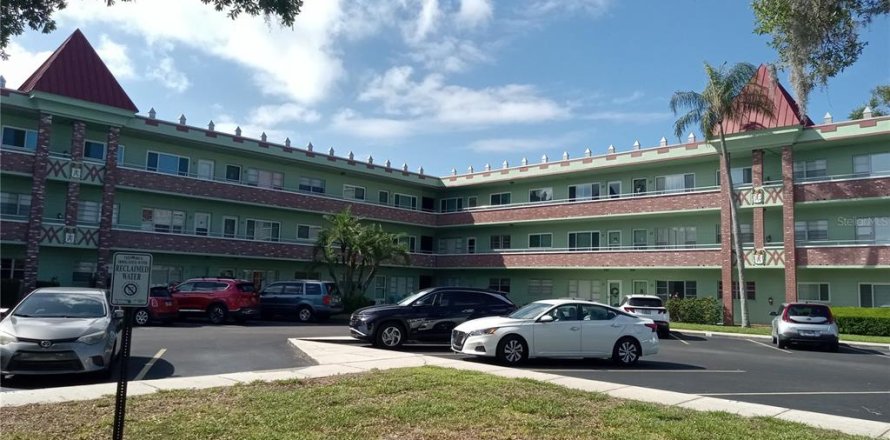 Condo à Clearwater, Floride, 2 chambres № 2166566