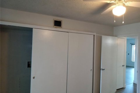 Copropriété à louer à Clearwater, Floride: 2 chambres, 102.19 m2 № 2166566 - photo 17