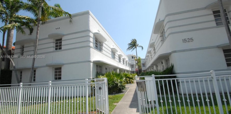 Appartement à Miami Beach, Floride 2 chambres, 95.22 m2 № 2044374