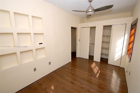 Appartement à louer à Miami Beach, Floride: 2 chambres, 95.22 m2 № 2044374 - photo 19