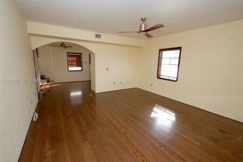 Appartement à louer à Miami Beach, Floride: 2 chambres, 95.22 m2 № 2044374 - photo 3