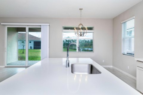 Casa en alquiler en Jensen Beach, Florida, 3 dormitorios, 151.99 m2 № 2077441 - foto 8