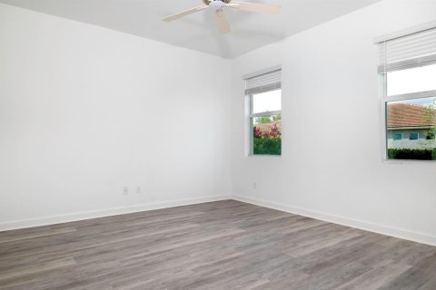 Casa en alquiler en Jensen Beach, Florida, 3 dormitorios, 151.99 m2 № 2077441 - foto 10
