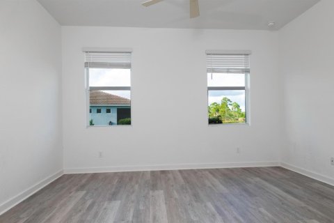 Casa en alquiler en Jensen Beach, Florida, 3 dormitorios, 151.99 m2 № 2077441 - foto 12