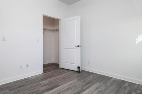 Casa en alquiler en Jensen Beach, Florida, 3 dormitorios, 151.99 m2 № 2077441 - foto 16