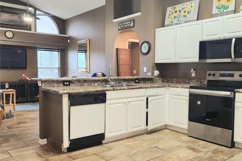Casa en venta en Orlando, Florida, 3 dormitorios, 147.71 m2 № 1917310 - foto 6