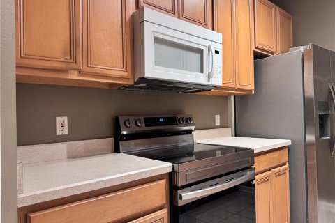 Condo in Altamonte Springs, Florida, 3 bedrooms № 2210804 - photo 12