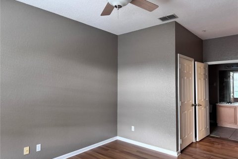 Condo in Altamonte Springs, Florida, 3 bedrooms № 2210804 - photo 10