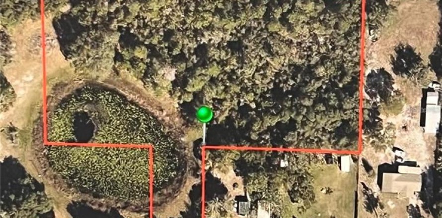 Terreno en DeLand, Florida № 2151092