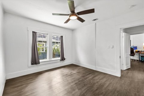 House in Tampa, Florida 3 bedrooms, 101.45 sq.m. № 1837446 - photo 15