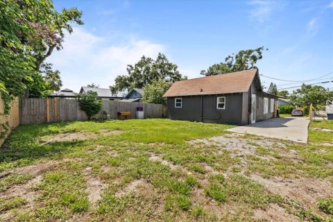 House in Tampa, Florida 3 bedrooms, 101.45 sq.m. № 1837446 - photo 27