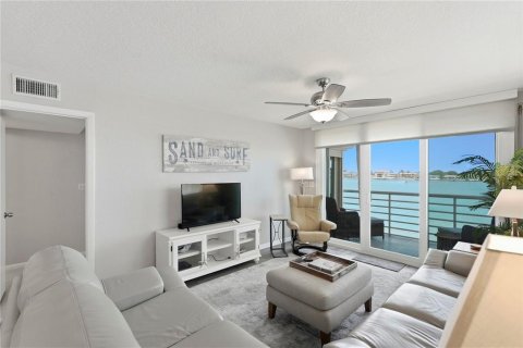Copropriété à louer à Saint Petersburg, Floride: 2 chambres, 108.7 m2 № 2097801 - photo 15
