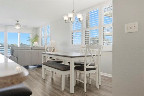 Copropriété à louer à Saint Petersburg, Floride: 2 chambres, 108.7 m2 № 2097801 - photo 13