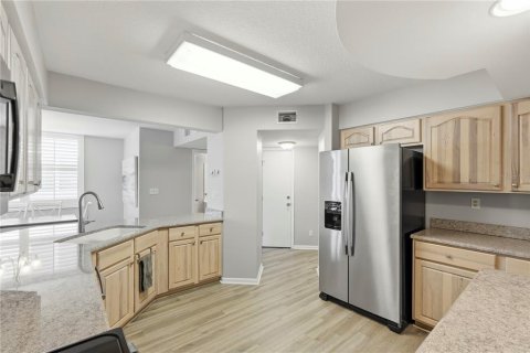 Copropriété à louer à Saint Petersburg, Floride: 2 chambres, 108.7 m2 № 2097801 - photo 12