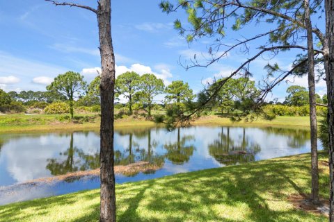Condominio en venta en Port St. Lucie, Florida, 2 dormitorios, 121.89 m2 № 2190445 - foto 3