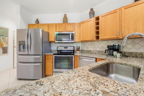 Condominio en venta en Port St. Lucie, Florida, 2 dormitorios, 121.89 m2 № 2190445 - foto 14