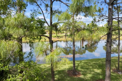 Condominio en venta en Port St. Lucie, Florida, 2 dormitorios, 121.89 m2 № 2190445 - foto 2