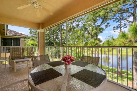Condominio en venta en Port St. Lucie, Florida, 2 dormitorios, 121.89 m2 № 2190445 - foto 4