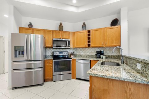 Condominio en venta en Port St. Lucie, Florida, 2 dormitorios, 121.89 m2 № 2190445 - foto 13
