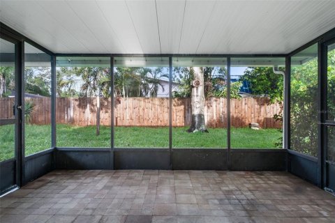 Casa en venta en Saint Petersburg, Florida, 3 dormitorios, 97.73 m2 № 1904320 - foto 26