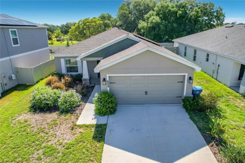 Villa ou maison à Haines City, Floride 4 chambres, 148.36 m2 № 2348136