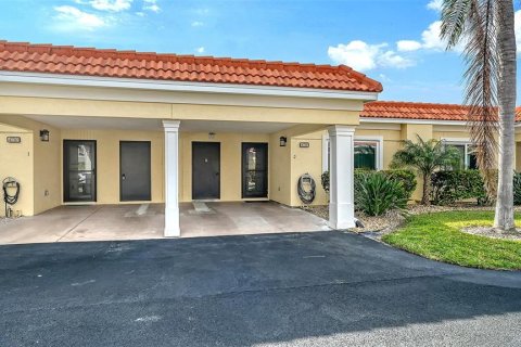 Villa ou maison à vendre à Longboat Key, Floride: 2 chambres, 84.73 m2 № 2149798 - photo 28