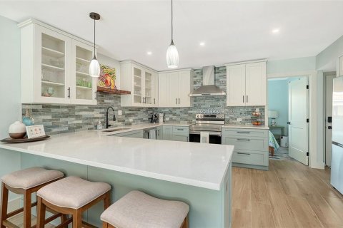 Villa ou maison à vendre à Longboat Key, Floride: 2 chambres, 84.73 m2 № 2149798 - photo 25