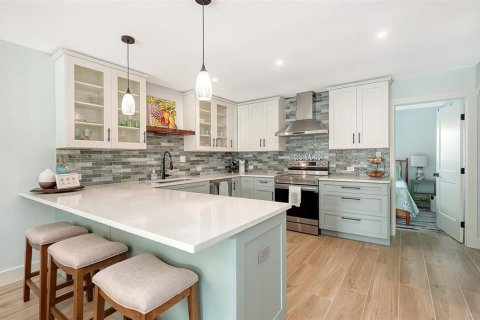 Villa ou maison à vendre à Longboat Key, Floride: 2 chambres, 84.73 m2 № 2149798 - photo 24