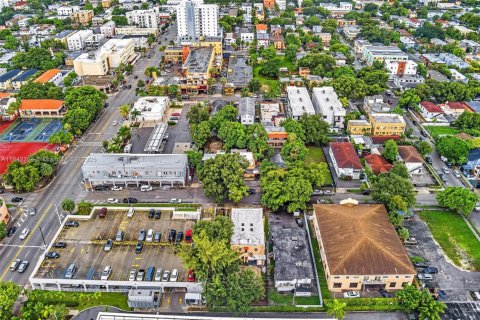 Immobilier commercial à vendre à Miami, Floride: 557.41 m2 № 1842411 - photo 12