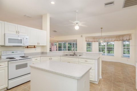 Villa ou maison à vendre à Sun City Center, Floride: 3 chambres, 213.12 m2 № 1834637 - photo 12