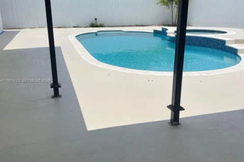 Купить виллу или дом в Майами, Флорида 4 спальни, 162.86м2, № 2043597 - фото 21