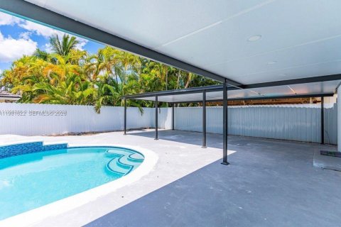 Купить виллу или дом в Майами, Флорида 4 спальни, 162.86м2, № 2043597 - фото 18
