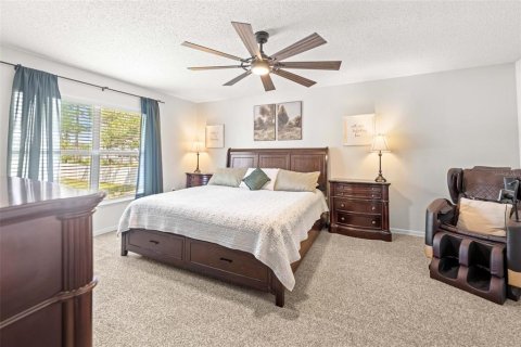 Villa ou maison à vendre à Weeki Wachee, Floride: 5 chambres, 206.43 m2 № 2389165 - photo 30